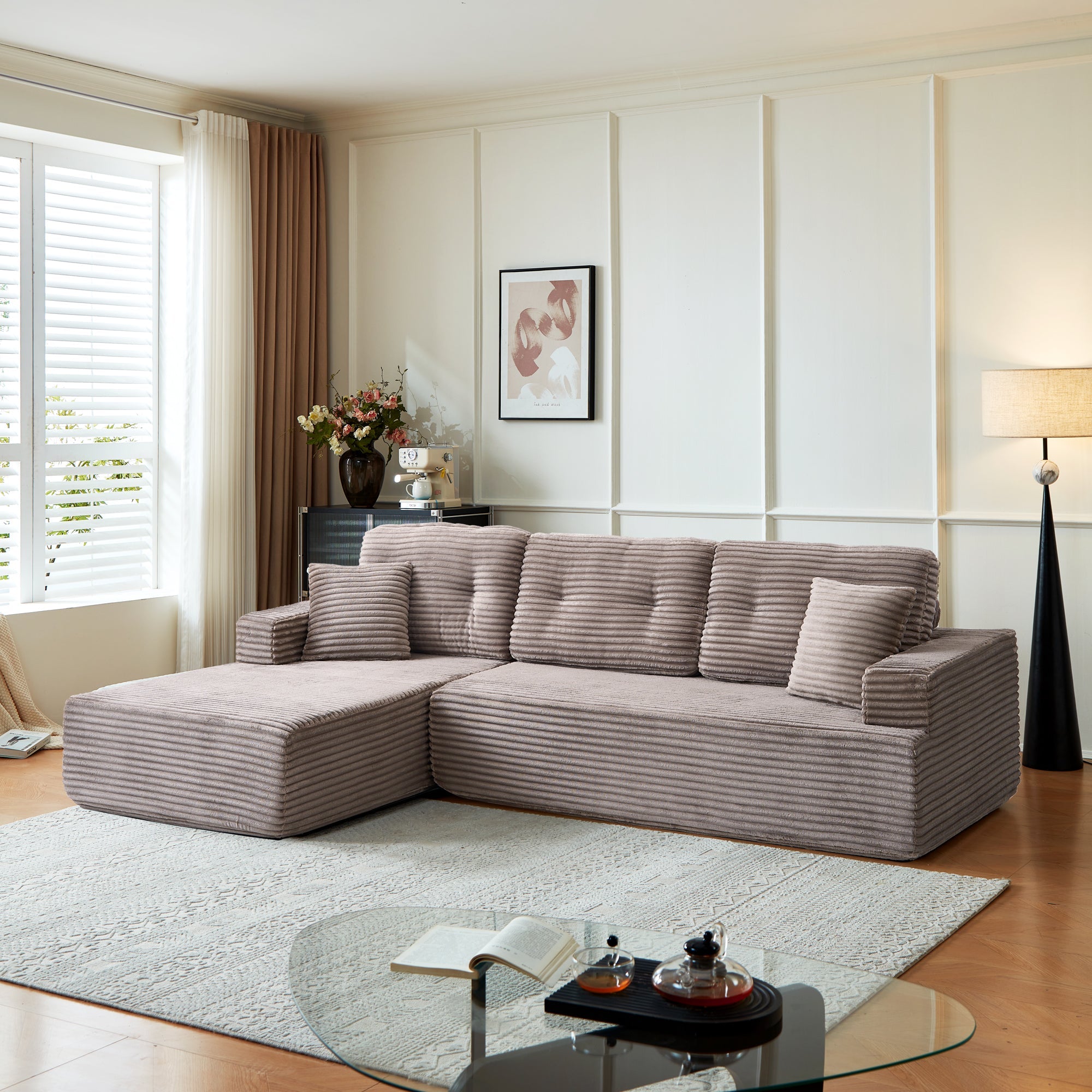 Right-Facing Compressed Chaise