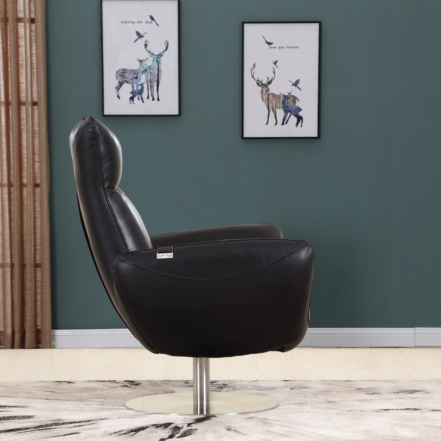 Contemporary Leather Lounge Chair